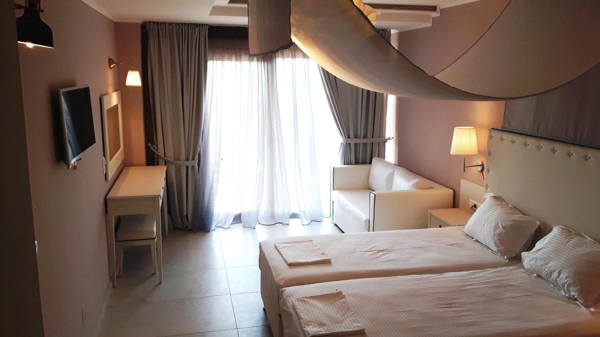 Enjoy Lichnos Bay Village, Camping, Hotel And Apartments 파르가 외부 사진
